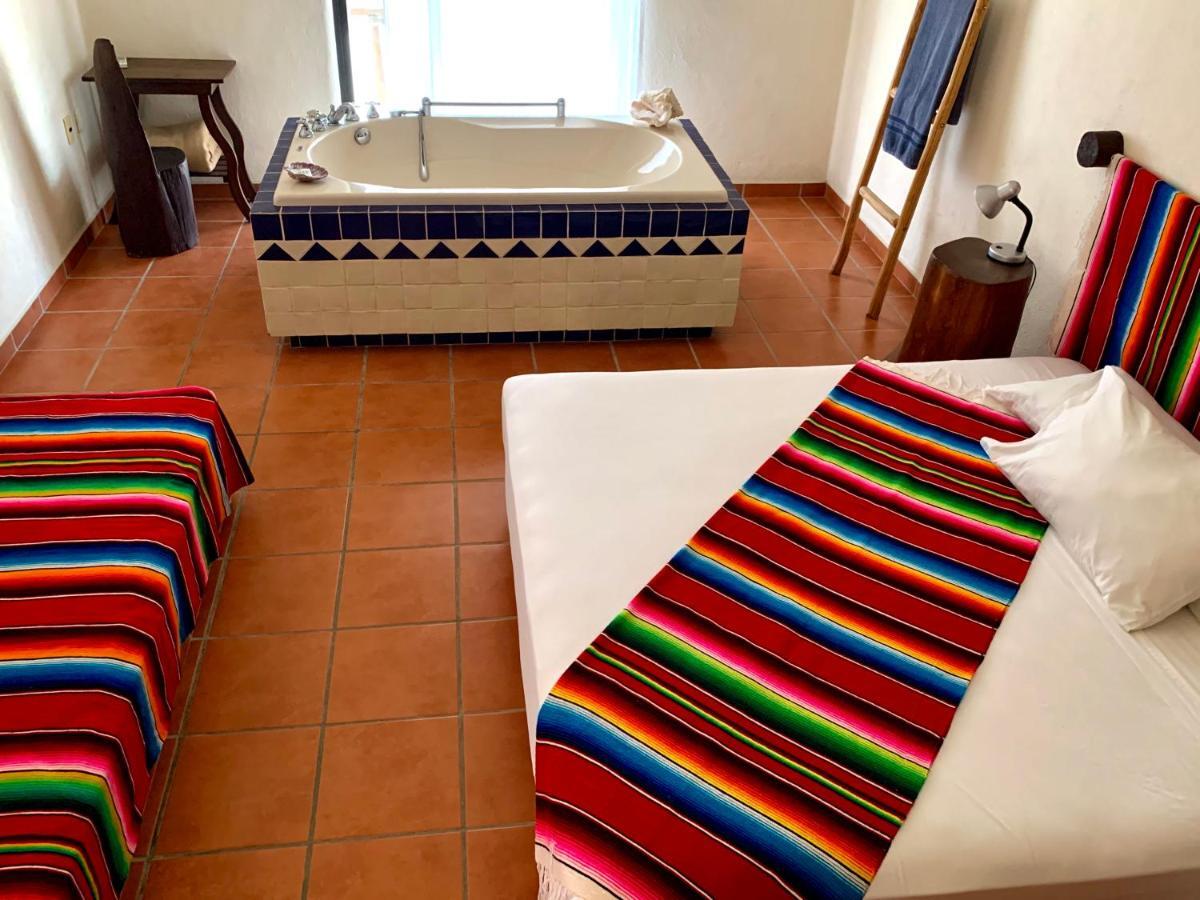 Lo Nuestro Petit Hotel トゥルム エクステリア 写真